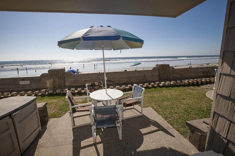 Oceanview Retreat - Steps To The Beach And 2 Pools Oceanside Exterior photo